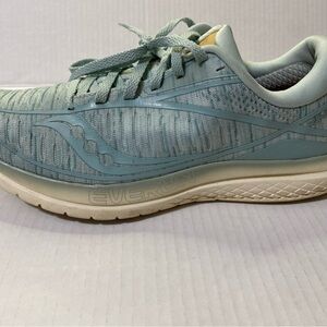 Saucony Kinvara 10 Everun Form Fit Aqua Light Blue Sneakers Women’s Size 10.5